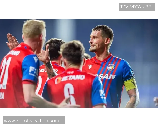 里尔与草蜢的精彩对决揭示足球战术与团队协作的完美结合 里尔与草蜢的精彩对决揭示足球战术与团队协作的完美结合